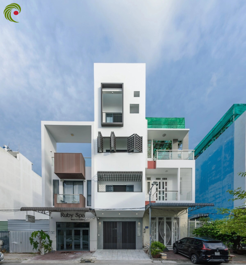 THIẾT KẾ NHÀ PHỐ ĐƯA ÁNH SÁNG TỪ MÁI XUỐNG CÁC TẦNG