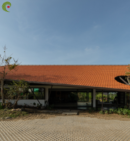NHÀ VƯỜN 500 M2 ẨN MÌNH DƯỚI TÁN CÂY