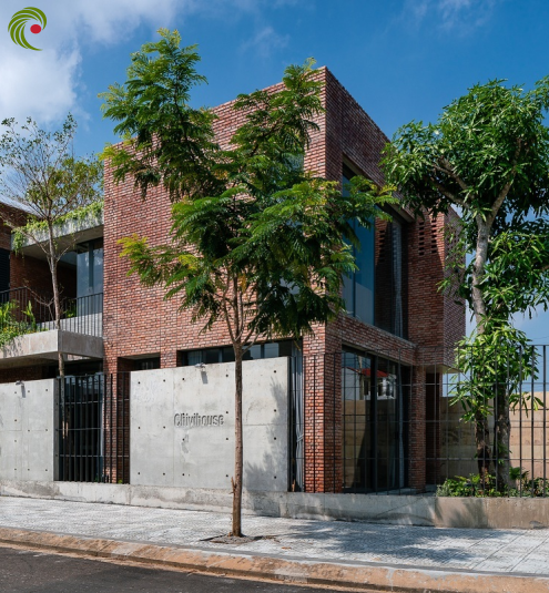 BỐ XÂY NHÀ CHO CON  