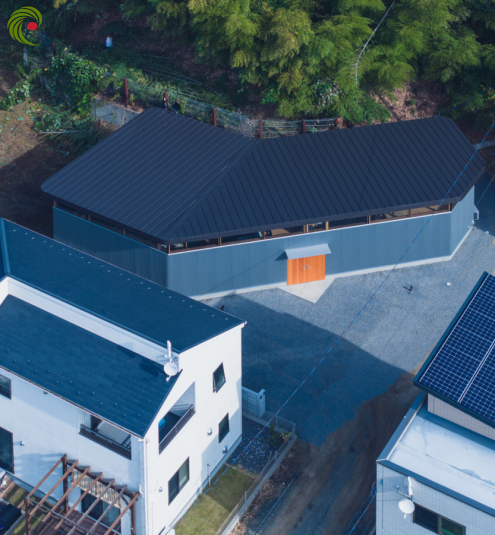 NGÔI NHÀ NHƯ KHỐI HỘP CHỨA RỪNG NHÂN TẠO