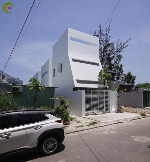 NGÔI NHÀ CÓ MẶT TIỀN NHƯ 'DÒNG NƯỚC CHẢY'