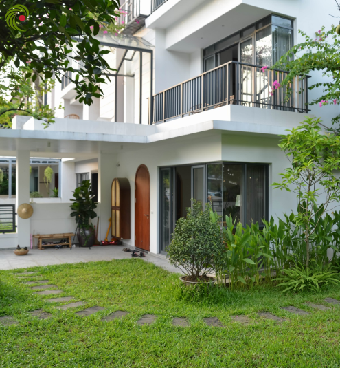  QUANG HOUSE - GIEO CẢM XÚC LẠ MÀ QUEN CHO NHÀ VIỆT